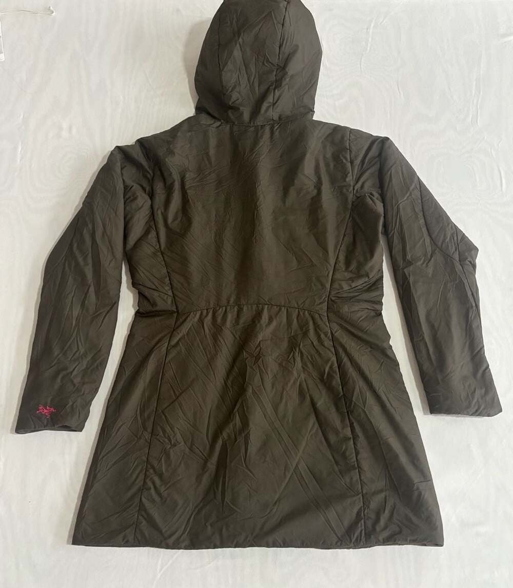 Arc'teryx Women's Hooded Puffer Long Jacket Dark Green - Picture 2 of 12